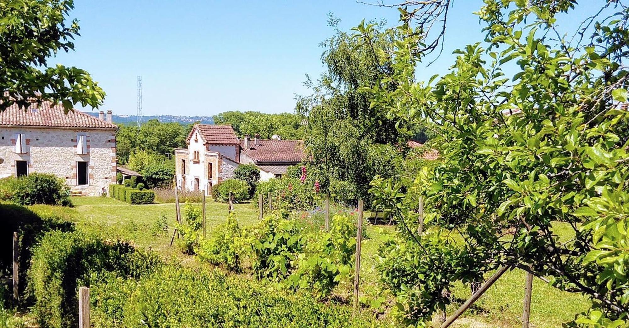 La Dilettante Apartment Malause Bagian luar foto